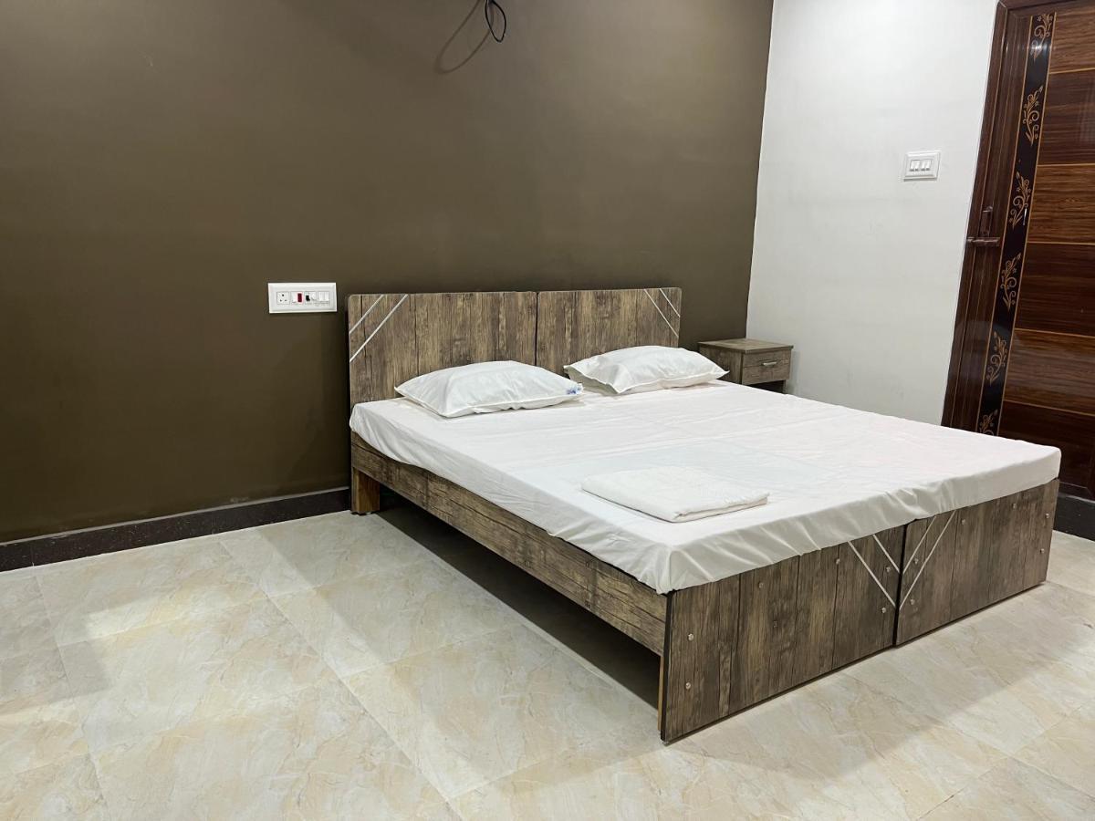 San Beach Residency Карайкал Екстер'єр фото
